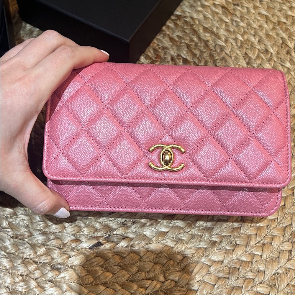CHANEL PINK IRIDESCENT WALLET ON CHAIN